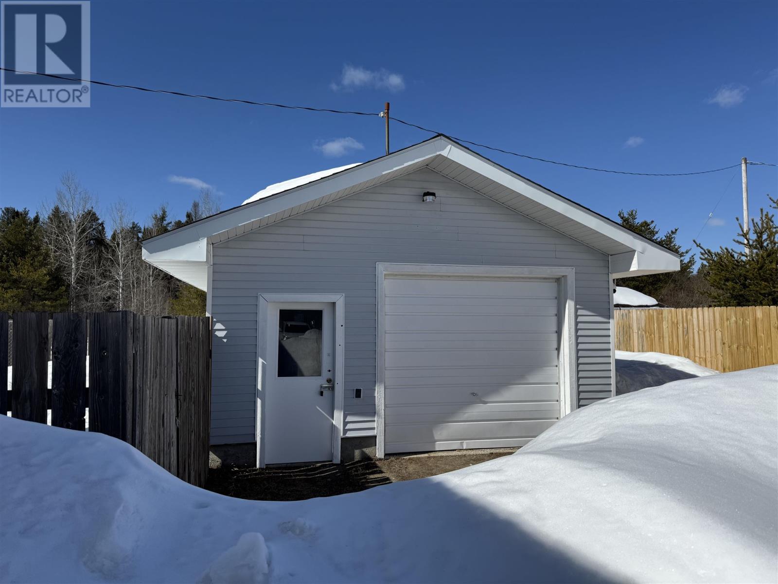 57 Forestry Rd, Sultan, Ontario  P0M 2Z0 - Photo 4 - SM250726