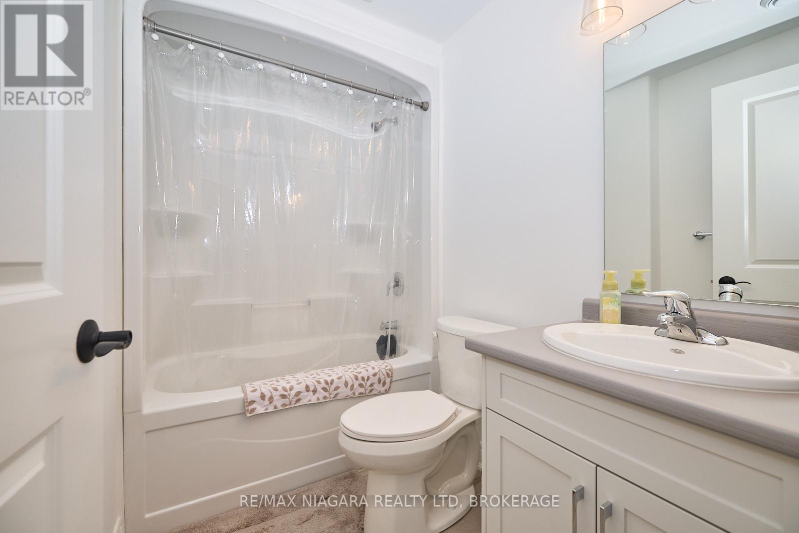26 Sunrise Court N, Fort Erie (Ridgeway), Ontario  L0S 1N0 - Photo 24 - X12178426