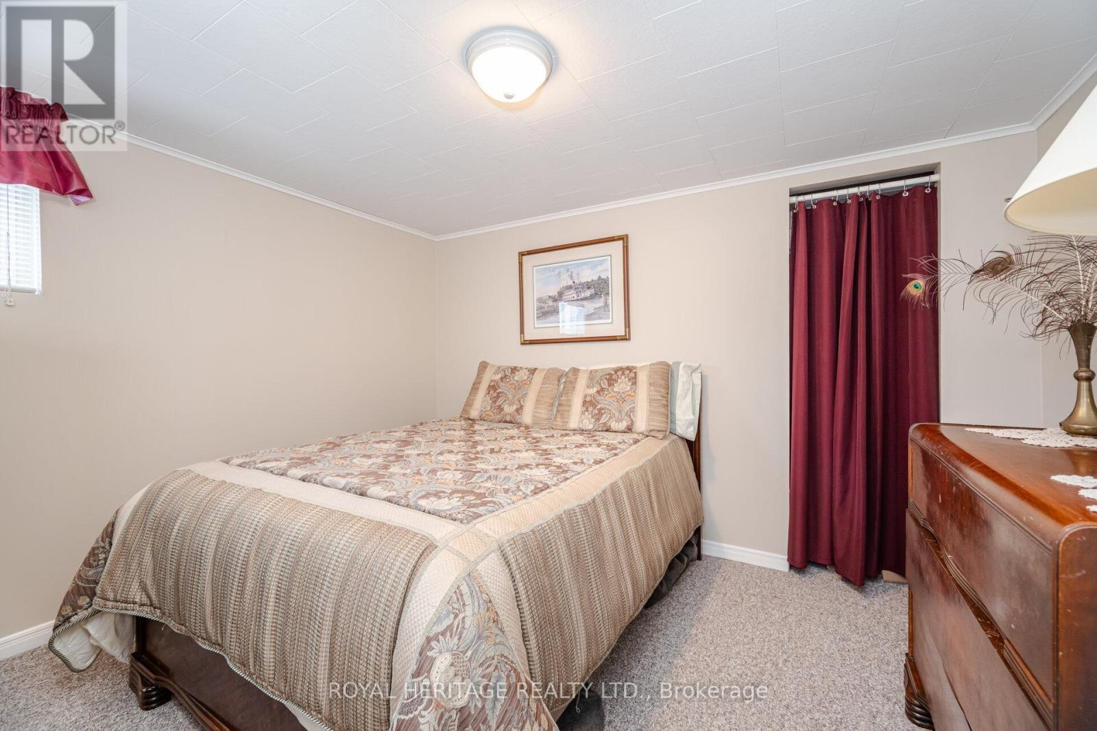 808 Batory Avenue, Pickering, Ontario  L1W 2W3 - Photo 17 - E12178383