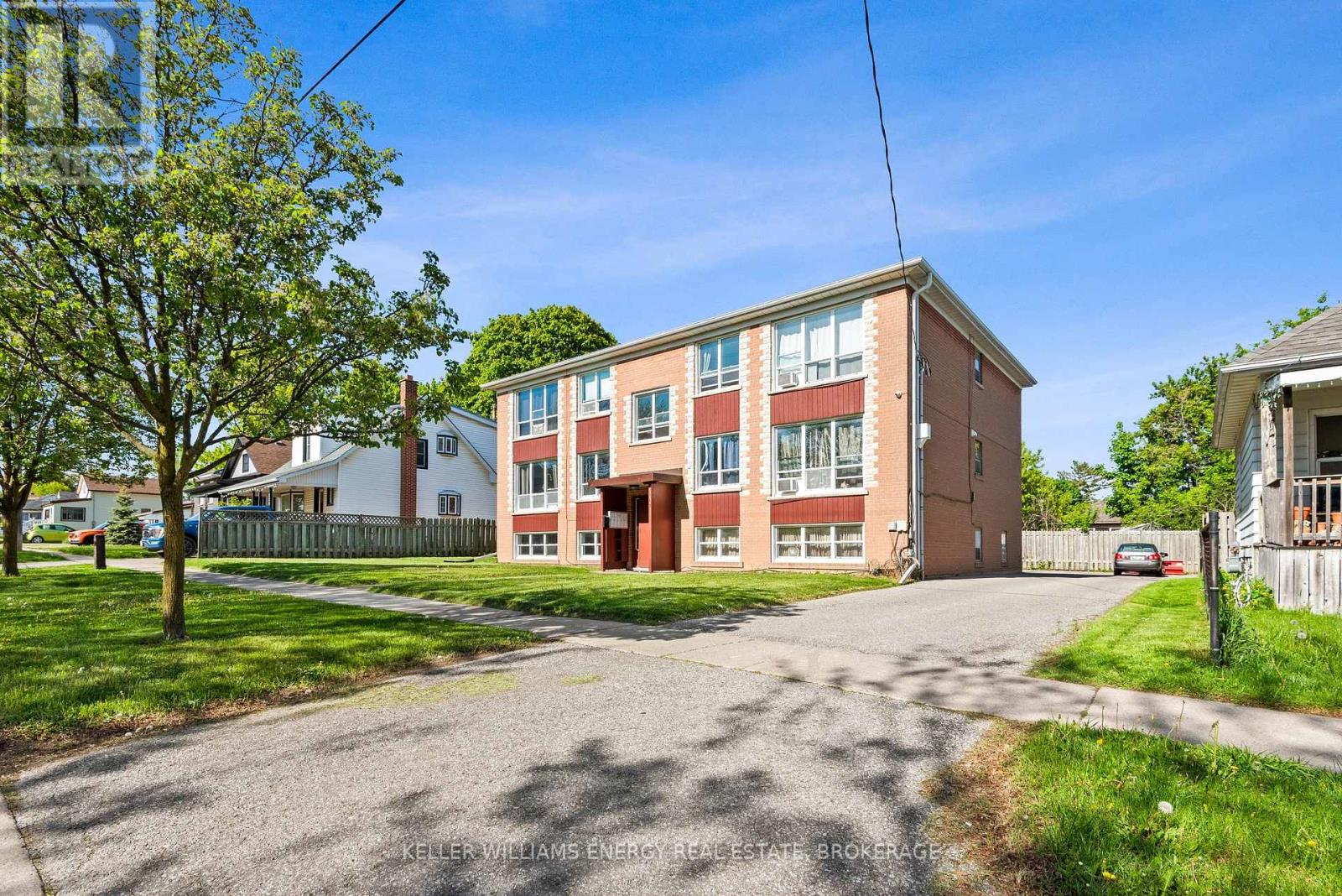 1-6 - 117 Cromwell Avenue, Oshawa, Ontario  L1J 4T5 - Photo 2 - E12178464