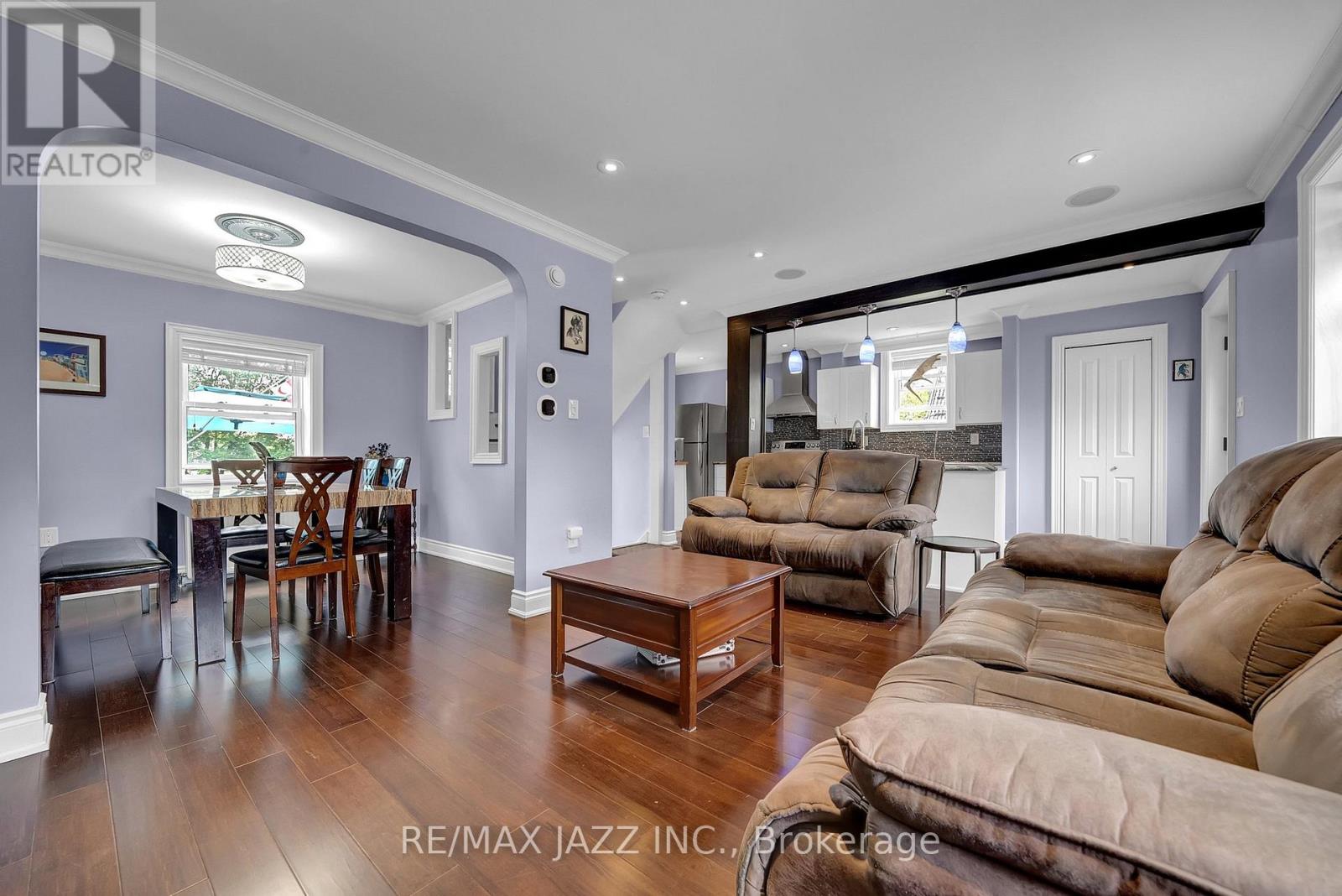 303 Gliddon Avenue, Oshawa, Ontario  L1H 1Z2 - Photo 11 - E12178491