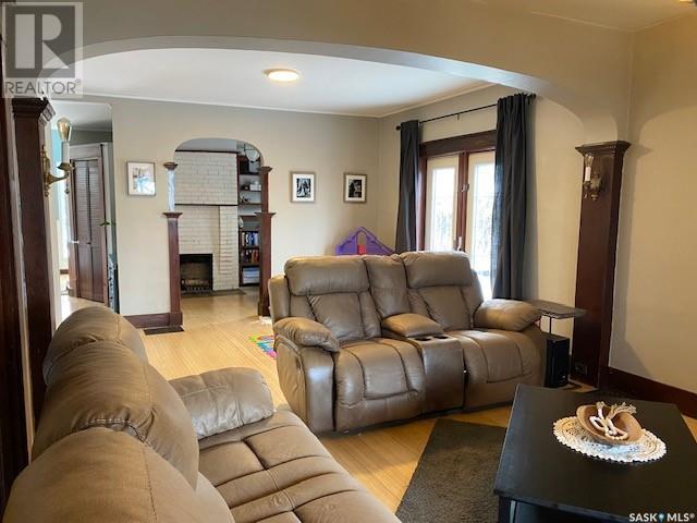 533 Manitoba Avenue, Kerrobert, Saskatchewan  S0L 1R0 - Photo 4 - SK994189