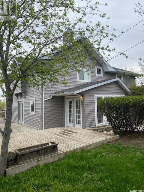 533 Manitoba Avenue, Kerrobert, Saskatchewan  S0L 1R0 - Photo 1 - SK994189