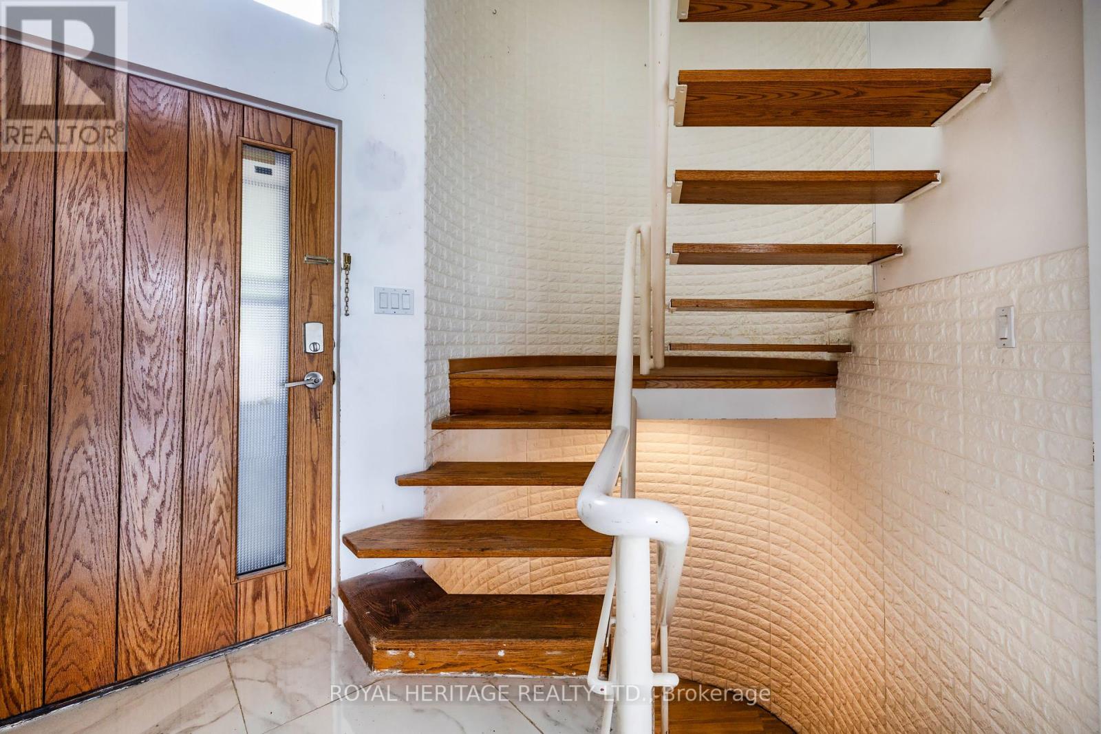 180 - 8018 Taits Beach Road, Hamilton Township, Ontario  K0L 1E0 - Photo 6 - X12153713