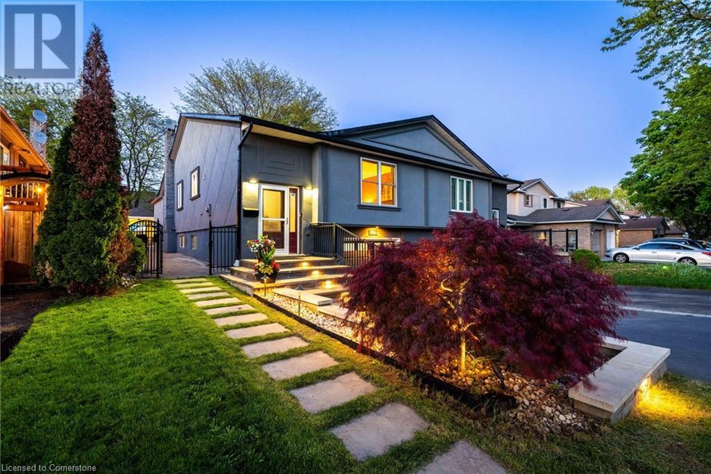 1471 Paddington Court, Burlington, Ontario  L7M 1W7 - Photo 2 - 40727653