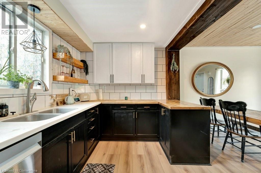 121 Union Street N, Cambridge, Ontario N3H 5L1 - Photo 9 - 40732422