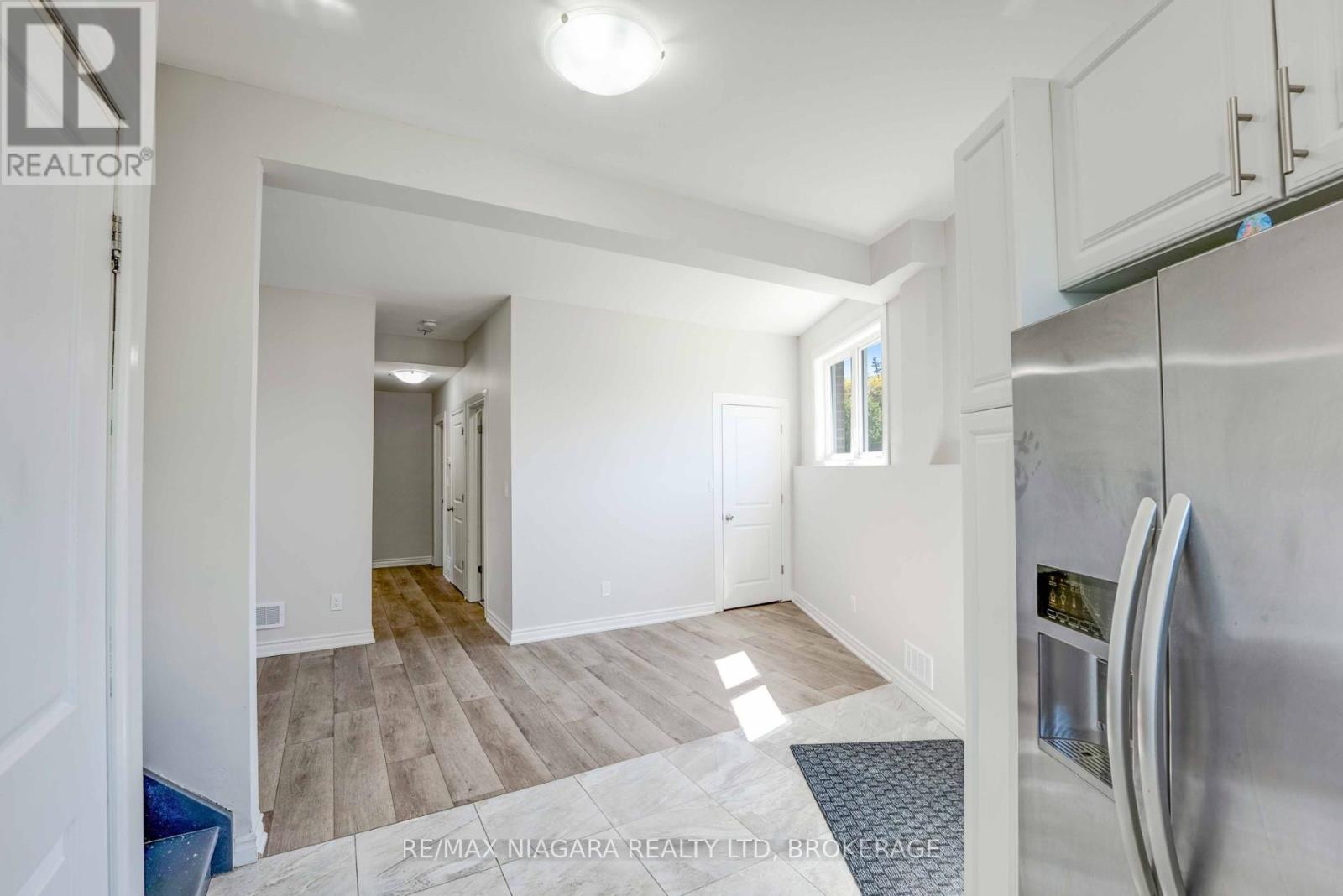 Lower - 15 Belton Boulevard, St. Catharines (Glendale/glenridge), Ontario  L2T 3N7 - Photo 8 - X12131265