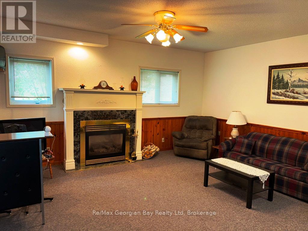 325 Ouida Street, Tay, Ontario  L0K 2C0 - Photo 21 - S12178372