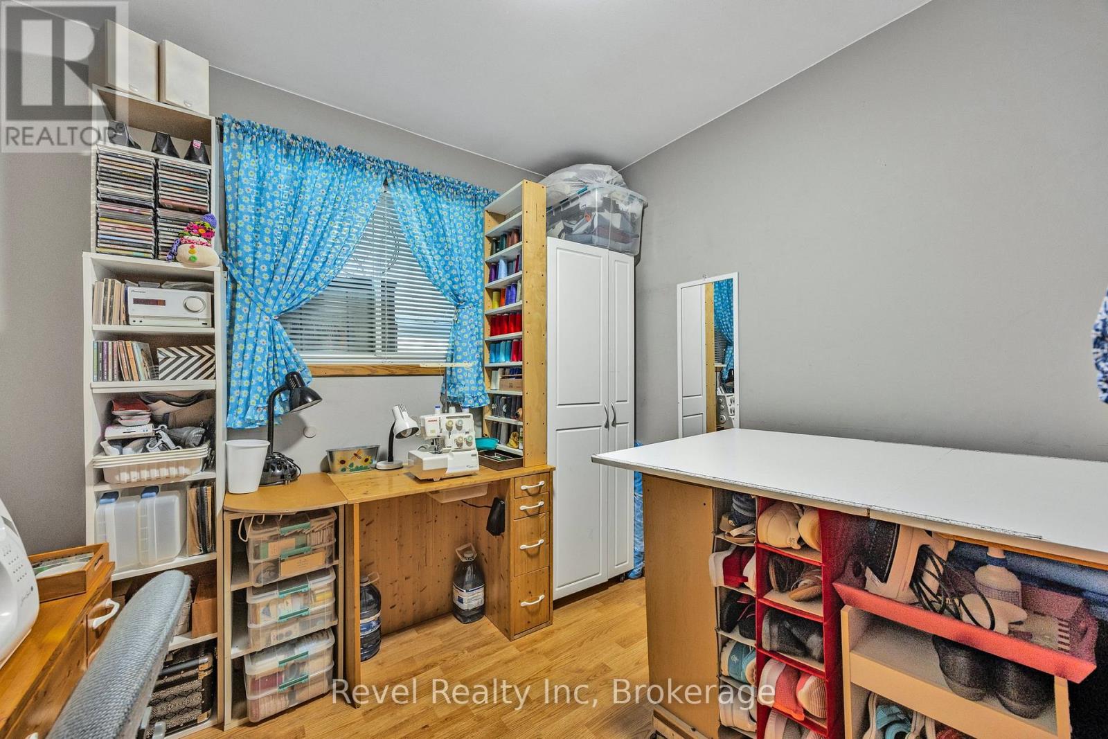 1710 Golf Link Road, Tiny, Ontario  L0L 2J0 - Photo 14 - S12178459
