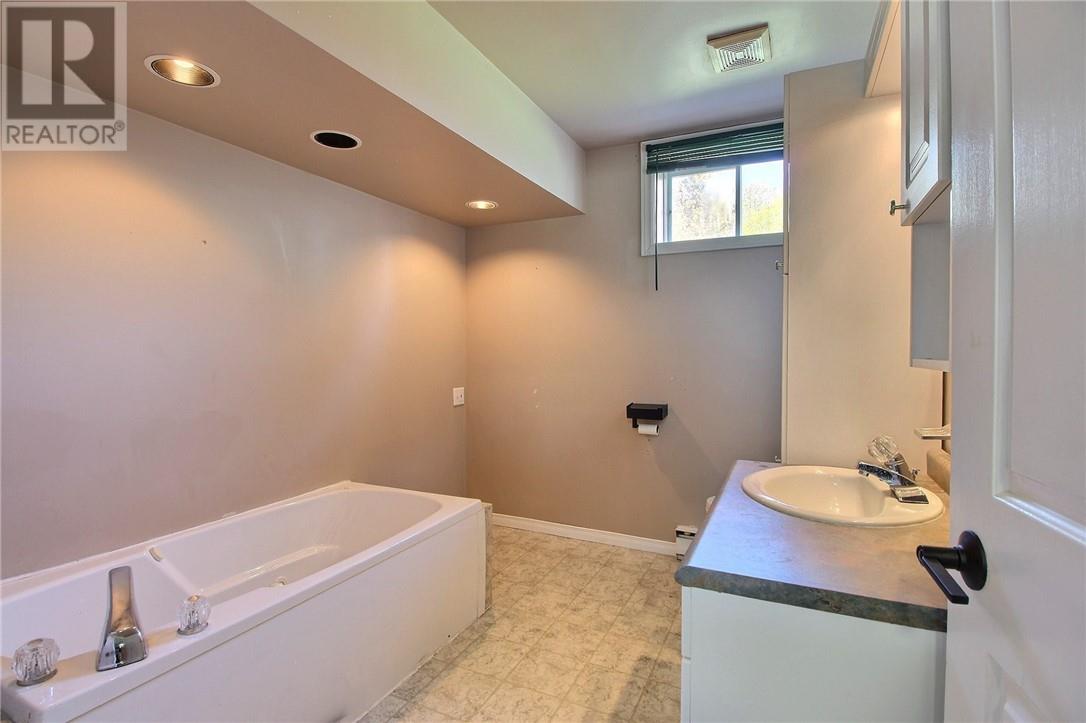 1193 Ronald Court, Hanmer, Ontario  P3P 1S2 - Photo 21 - 2122564
