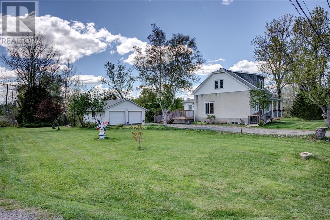 2496 Birch Street, Azilda, Ontario  P0M 1B0 - Photo 3 - 2122546