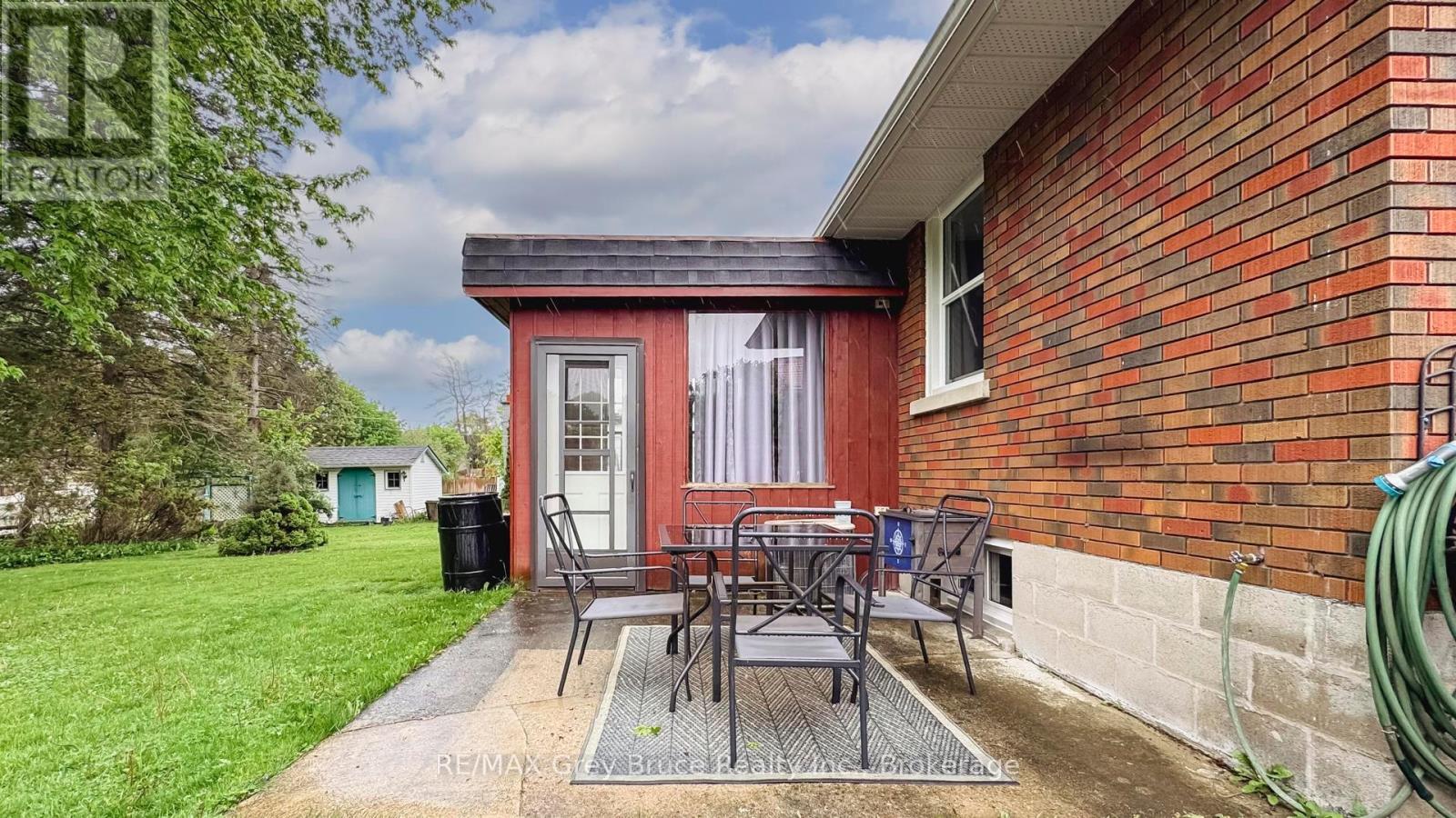 247 Albert Street S, West Grey, Ontario  N0G 1R0 - Photo 41 - X12178510
