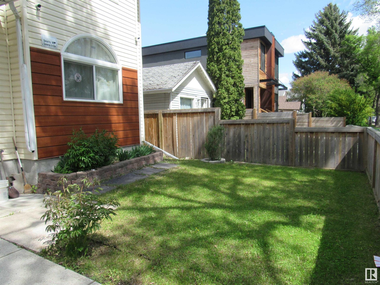 Property at 9646 73 AV NW image 1