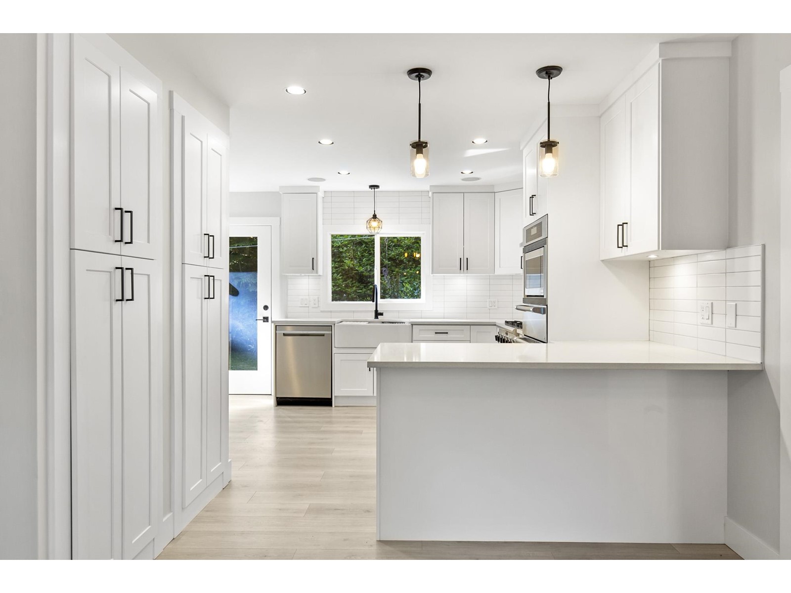 12433 Cascade Court, Mission, British Columbia  V2V 7G9 - Photo 4 - R3007632