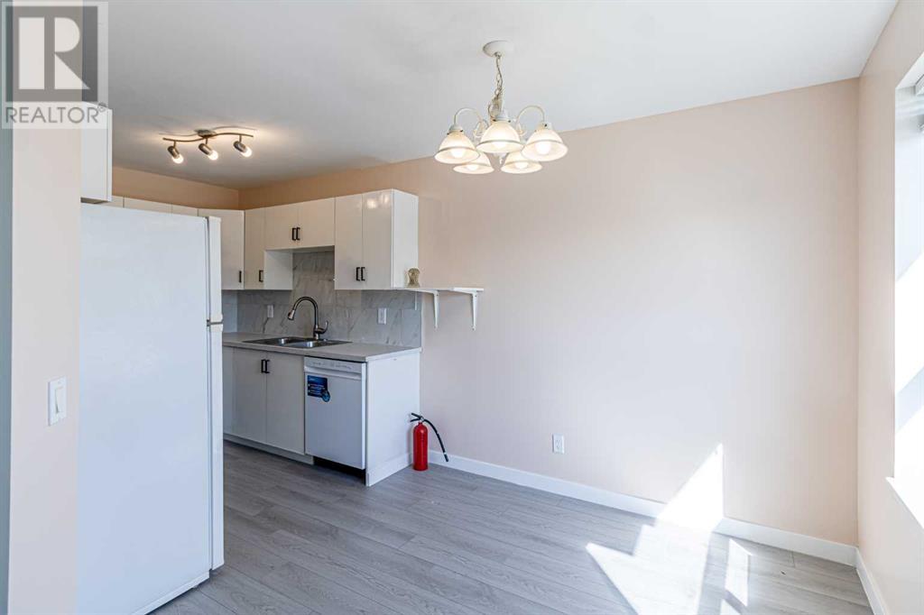 165 Sandpiper Lane Nw, Calgary, Alberta  T3K 4L7 - Photo 10 - A2224461