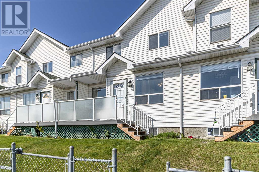 165 Sandpiper Lane Nw, Calgary, Alberta  T3K 4L7 - Photo 3 - A2224461