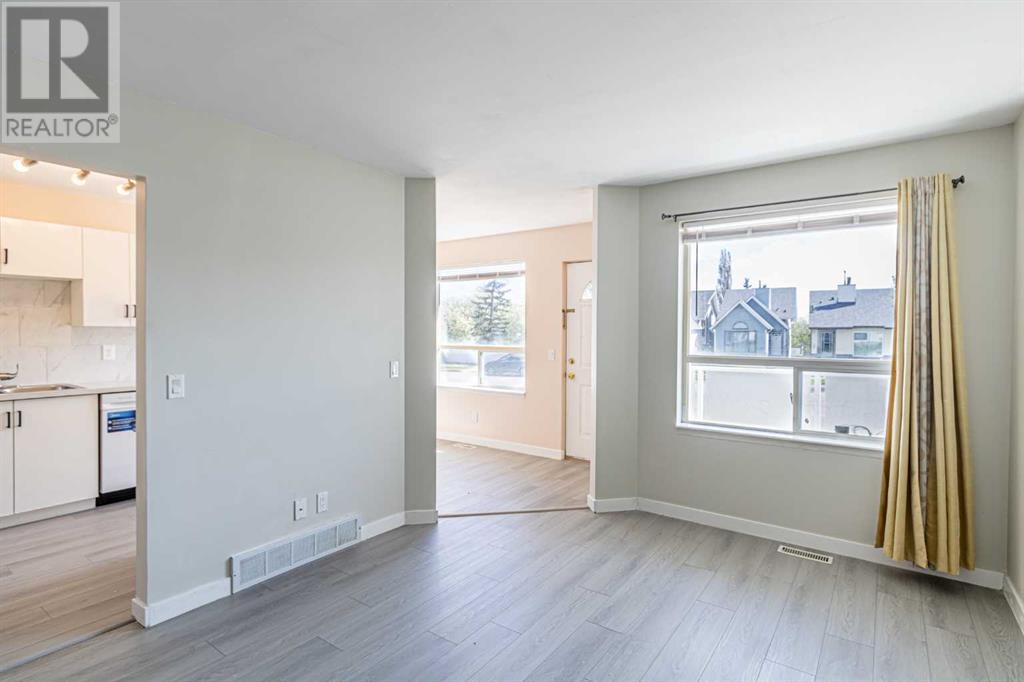 165 Sandpiper Lane Nw, Calgary, Alberta  T3K 4L7 - Photo 7 - A2224461