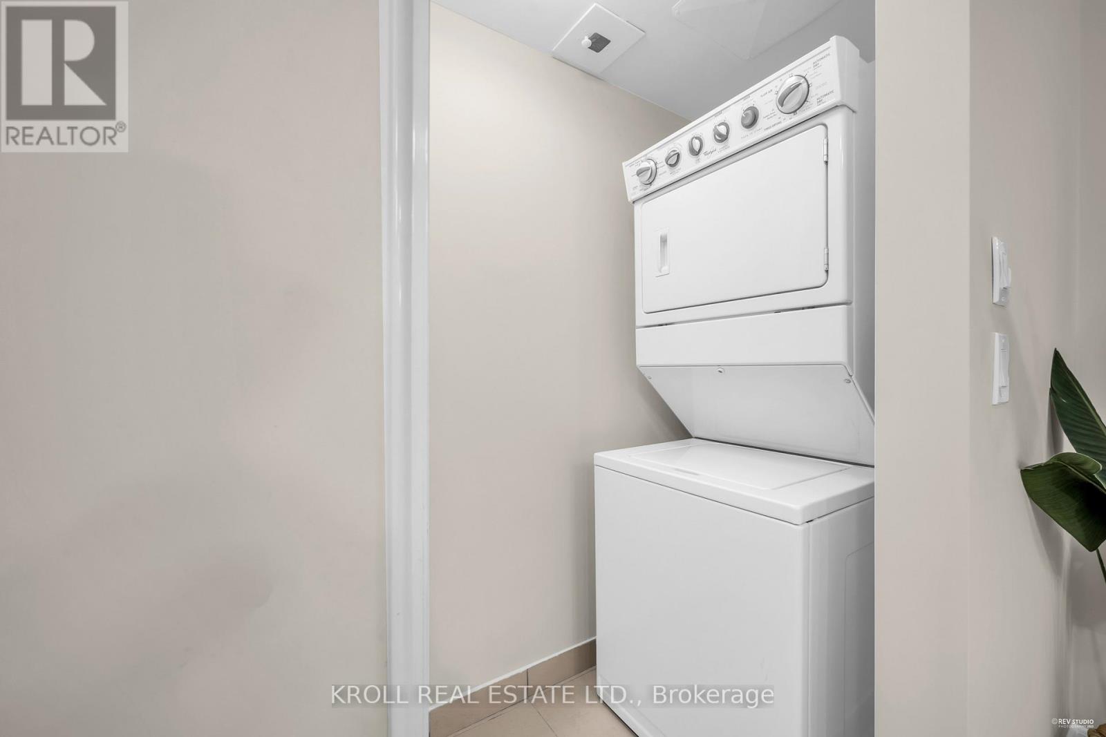 229 - 701 Sheppard Avenue W, Toronto, Ontario  M3H 0B2 - Photo 15 - C12178335