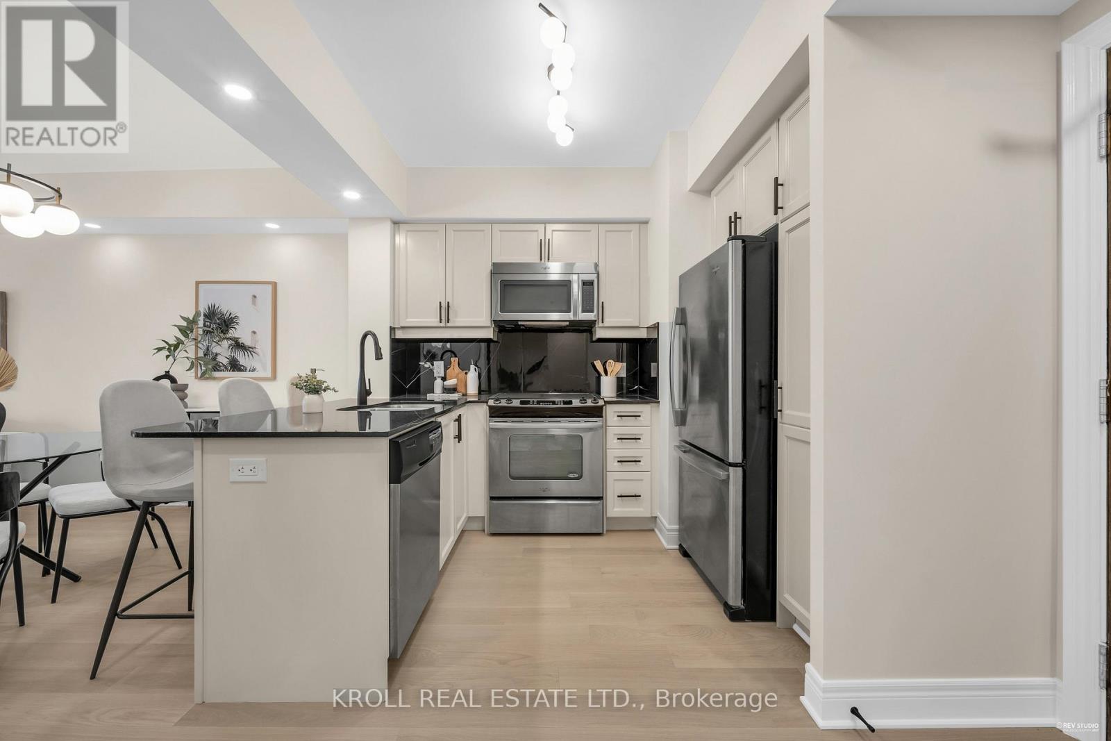 229 - 701 Sheppard Avenue W, Toronto, Ontario  M3H 0B2 - Photo 16 - C12178335