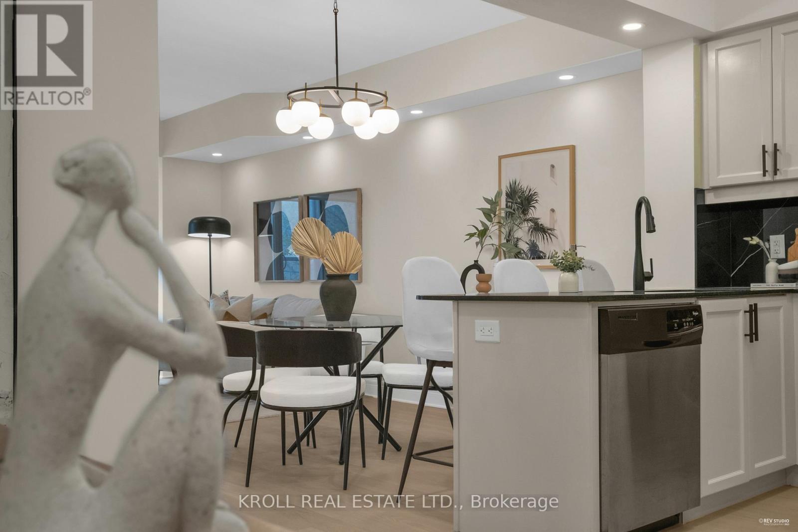 229 - 701 Sheppard Avenue W, Toronto, Ontario  M3H 0B2 - Photo 29 - C12178335