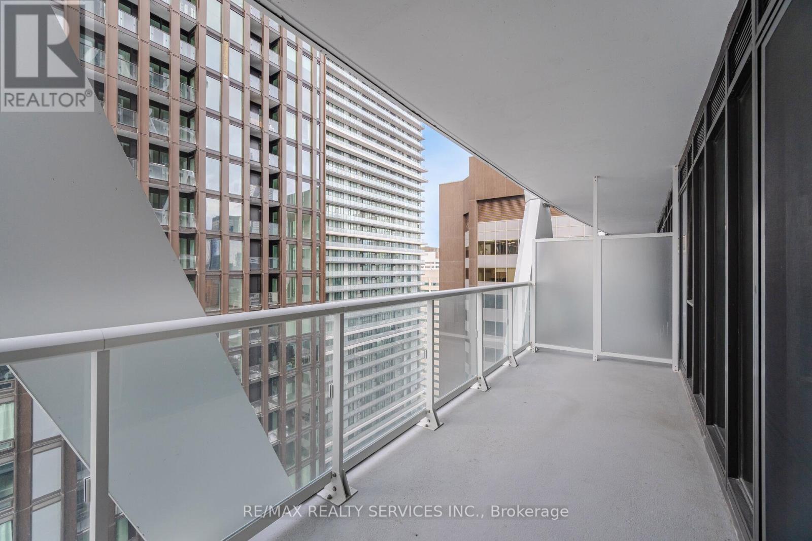 2721 - 230 Simcoe Street, Toronto, Ontario  M5T 0G7 - Photo 24 - C12178359