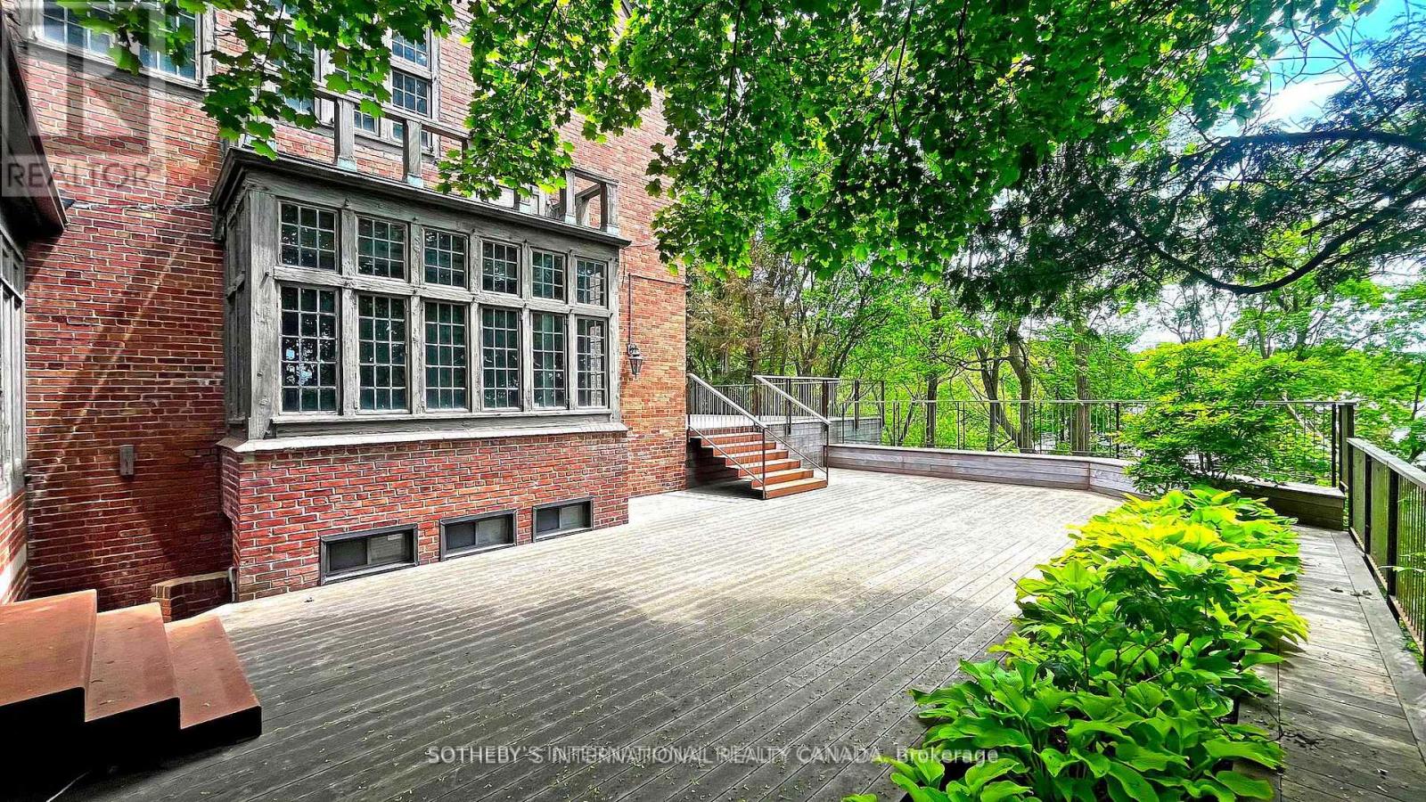 372 Old Yonge Street, Toronto (St. Andrew-Windfields), Ontario  M2P 1R4 - Photo 13 - C12178366