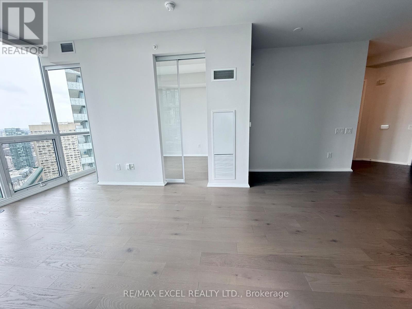 4706 - 45 Charles Street E, Toronto, Ontario  M4Y 0B8 - Photo 4 - C12178475