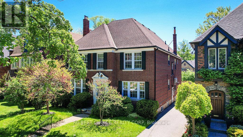 29 WHITEHALL ROAD, Toronto, Ontario