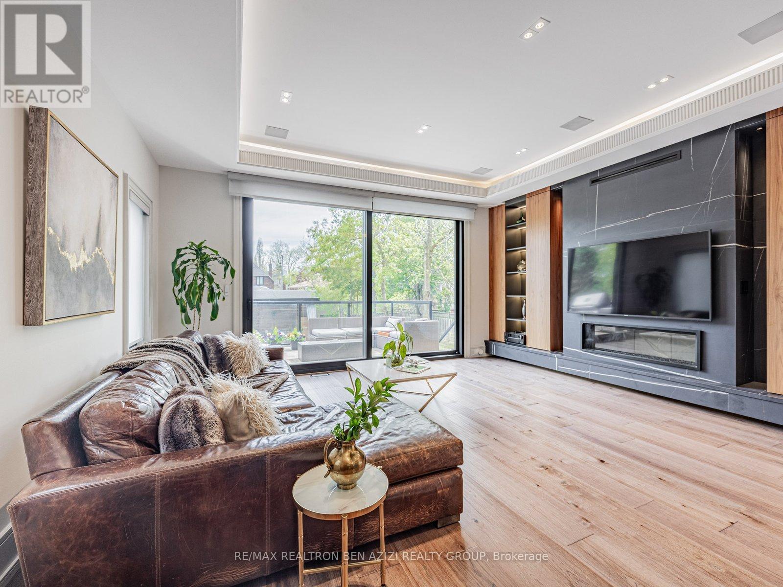 323 Melrose Avenue, Toronto (Lawrence Park North), Ontario  M5M 1Z5 - Photo 12 - C12178529