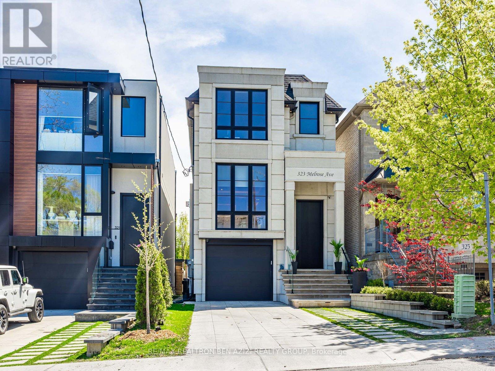 323 Melrose Avenue, Toronto (Lawrence Park North), Ontario  M5M 1Z5 - Photo 2 - C12178529