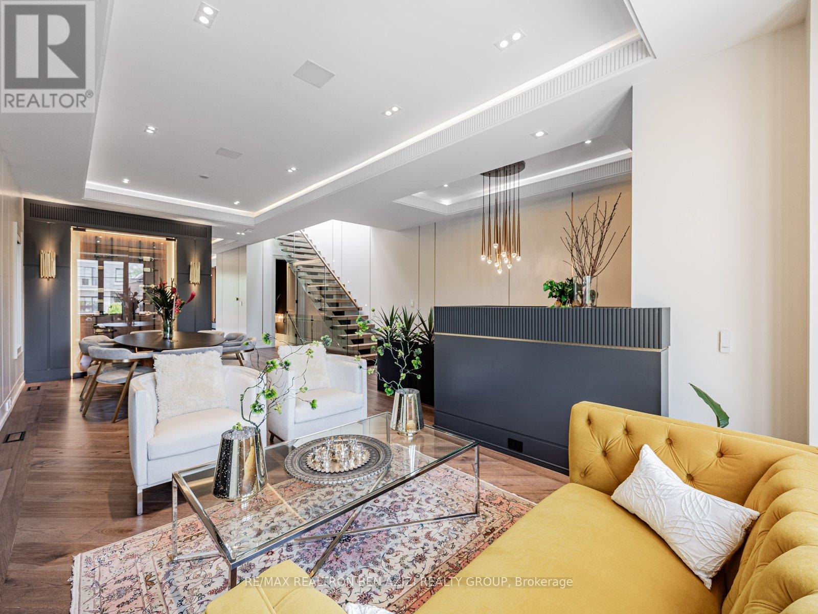 323 Melrose Avenue, Toronto (Lawrence Park North), Ontario  M5M 1Z5 - Photo 6 - C12178529