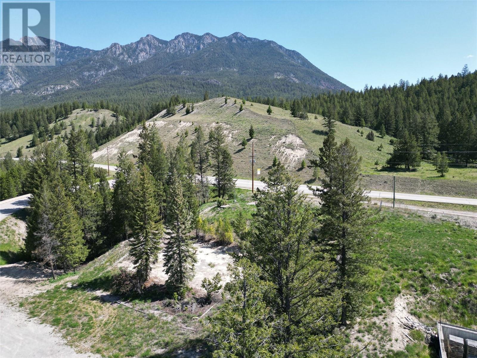 7254 RADIUM VALLEY Road, Radium Hot Springs, BC V0A1M0