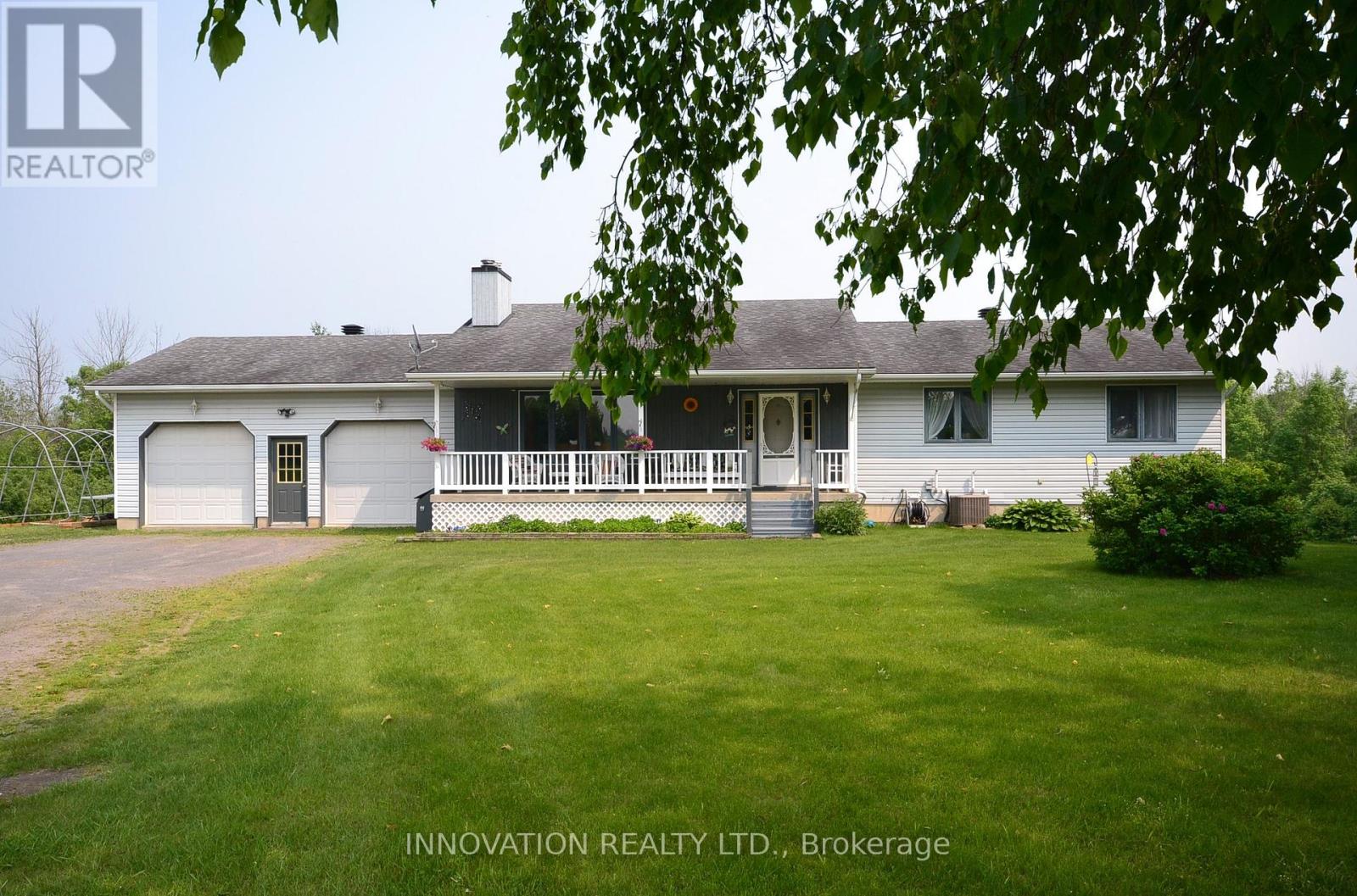 3315 County 21 Road, Edwardsburgh/cardinal, Ontario  K0E 1X0 - Photo 2 - X12148724