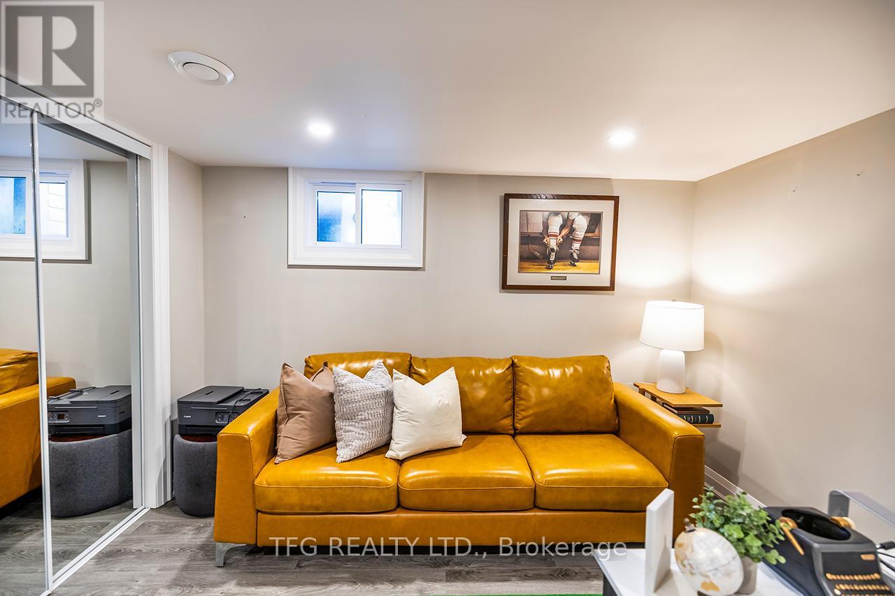 35 Oatley Court, Clarington, Ontario  L1B 1J8 - Photo 18 - E12178644