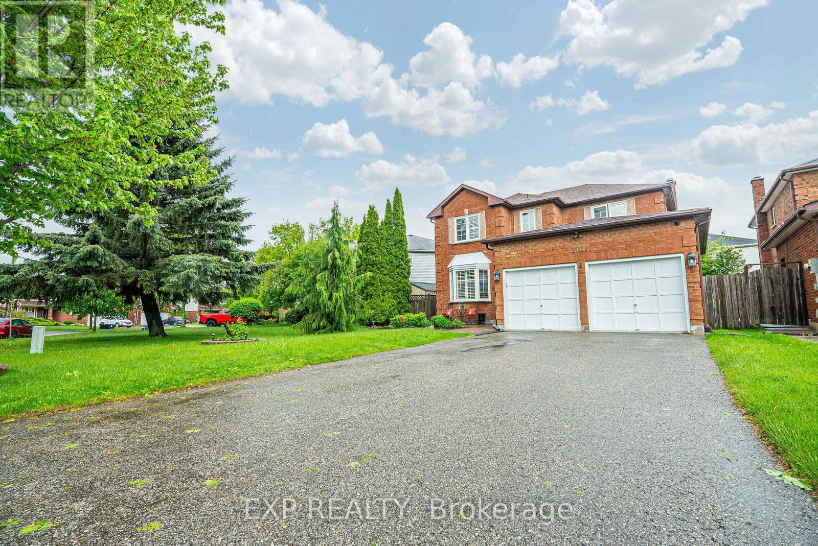 Property at 1041 RIDGE VALLEY DRIVE image 2