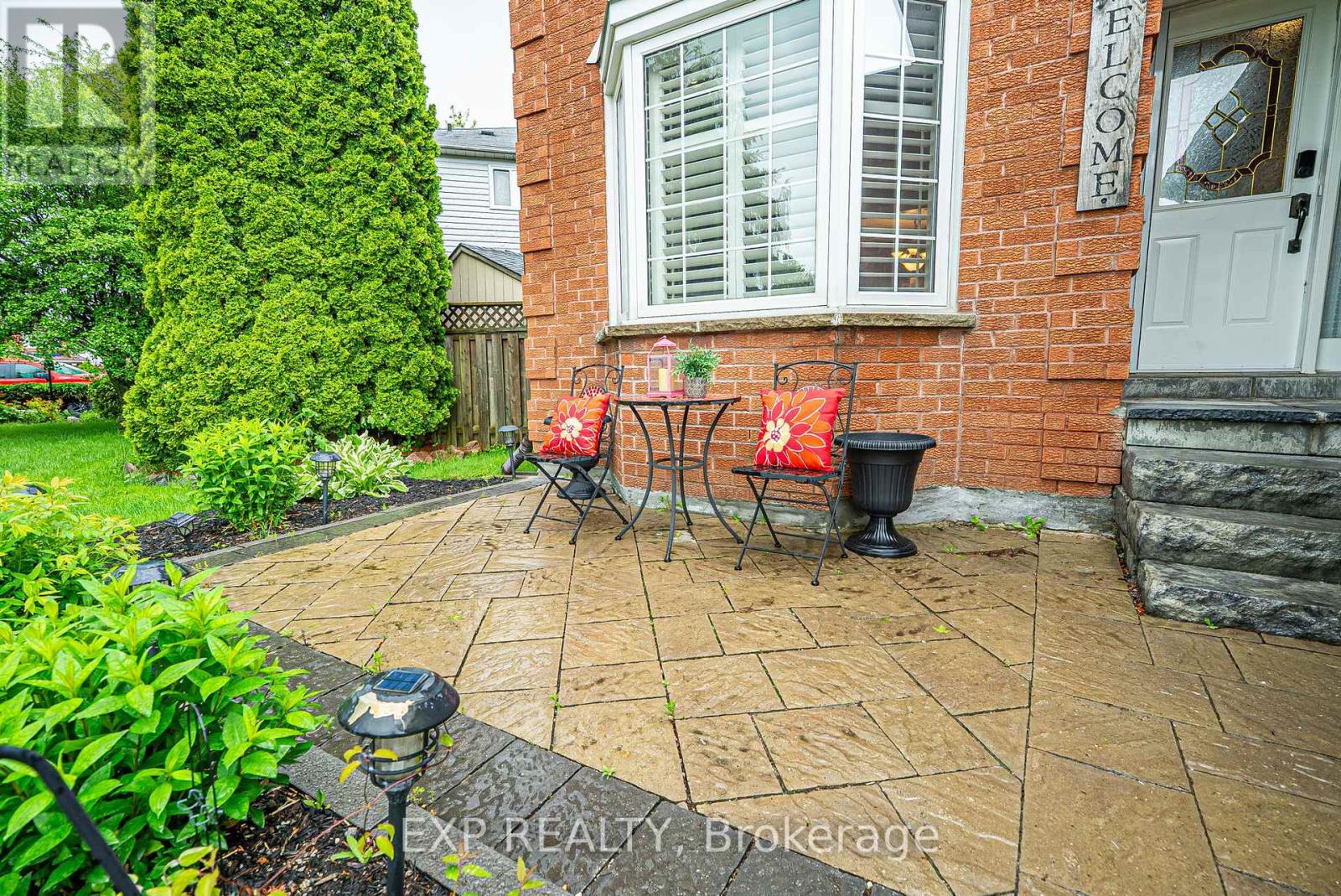 1041 Ridge Valley Drive, Oshawa, Ontario  L1K 2E5 - Photo 3 - E12178346