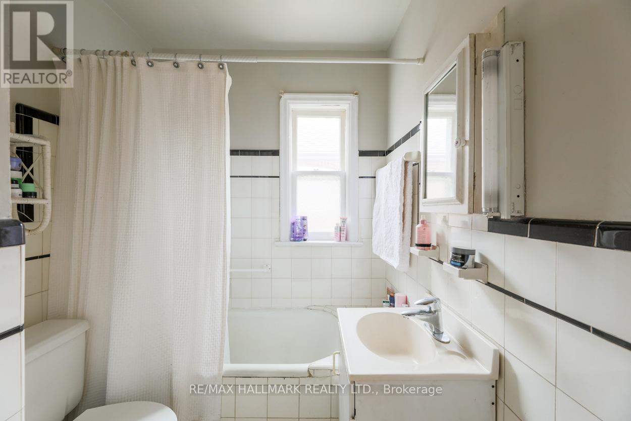 24 Phenix Drive, Toronto, Ontario  M1N 3H9 - Photo 10 - E12178364