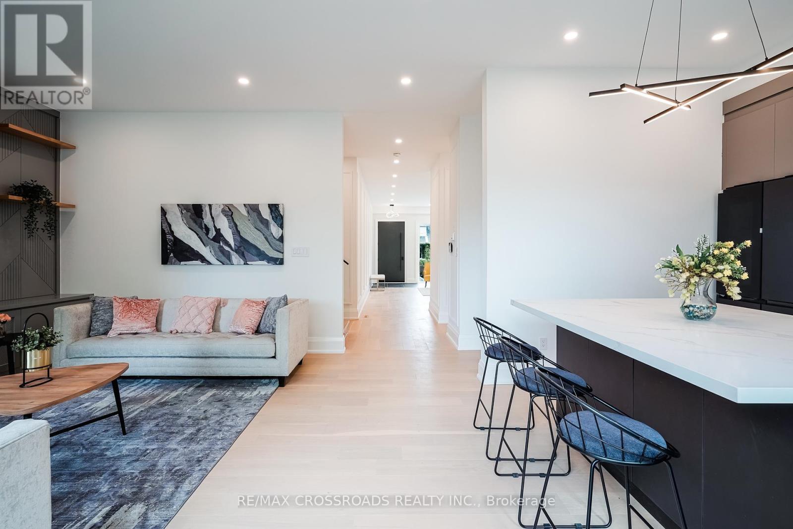 112 Blantyre Avenue, Toronto, Ontario  M1N 2R5 - Photo 17 - E12178451