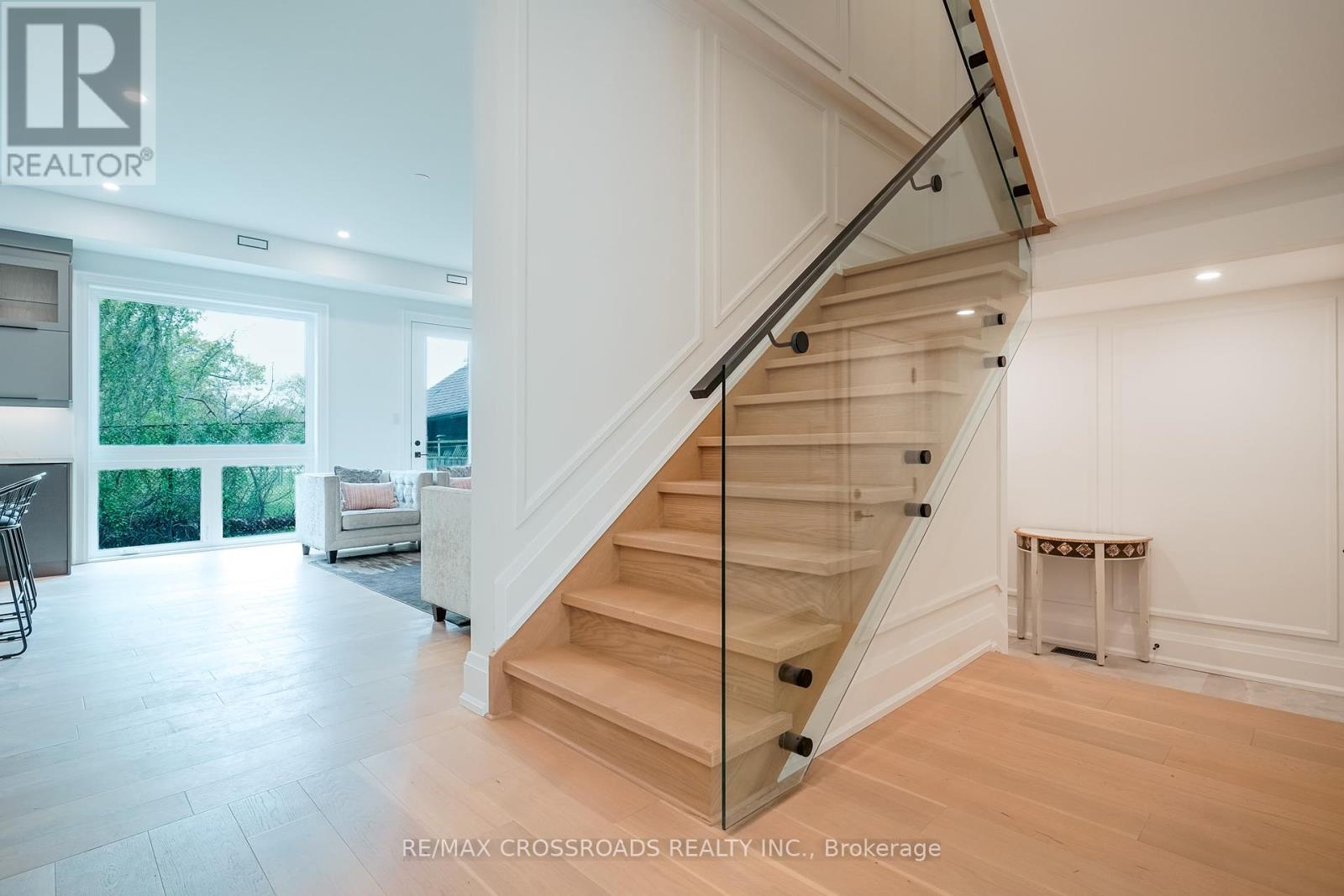 112 Blantyre Avenue, Toronto, Ontario  M1N 2R5 - Photo 19 - E12178451
