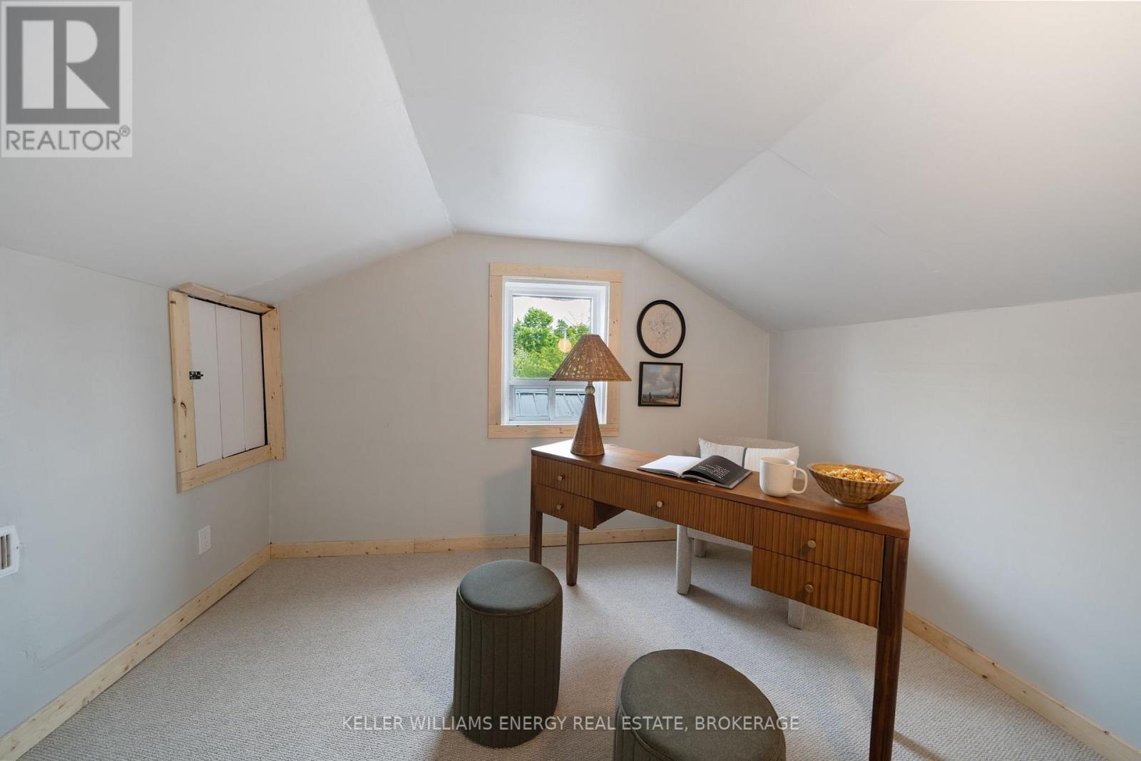 24 Water Street, Kawartha Lakes, Ontario  K9V 2C8 - Photo 26 - X12178537