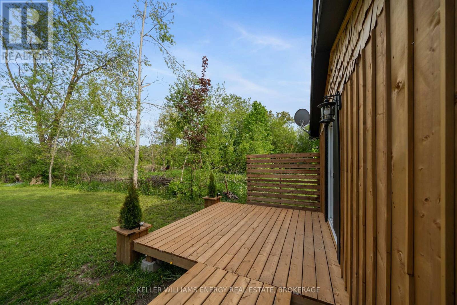 24 Water Street, Kawartha Lakes, Ontario  K9V 2C8 - Photo 37 - X12178537