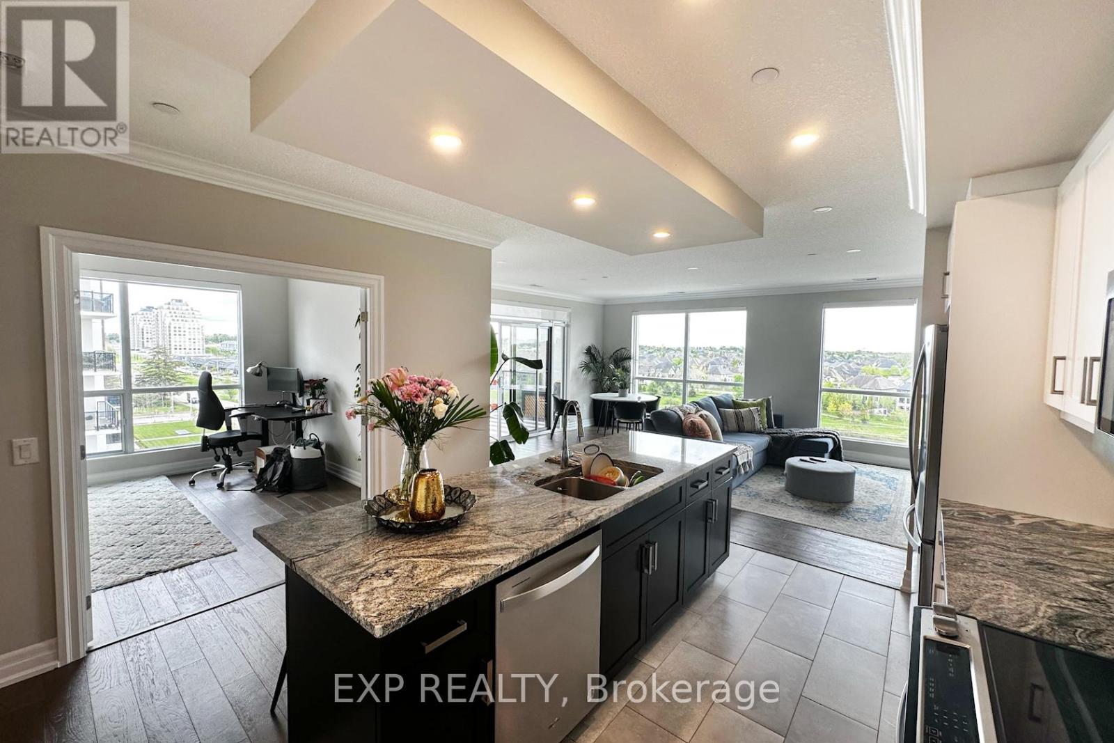 611 - 460 Callaway Road, London North, Ontario  N6G 0Z2 - Photo 4 - X12178599