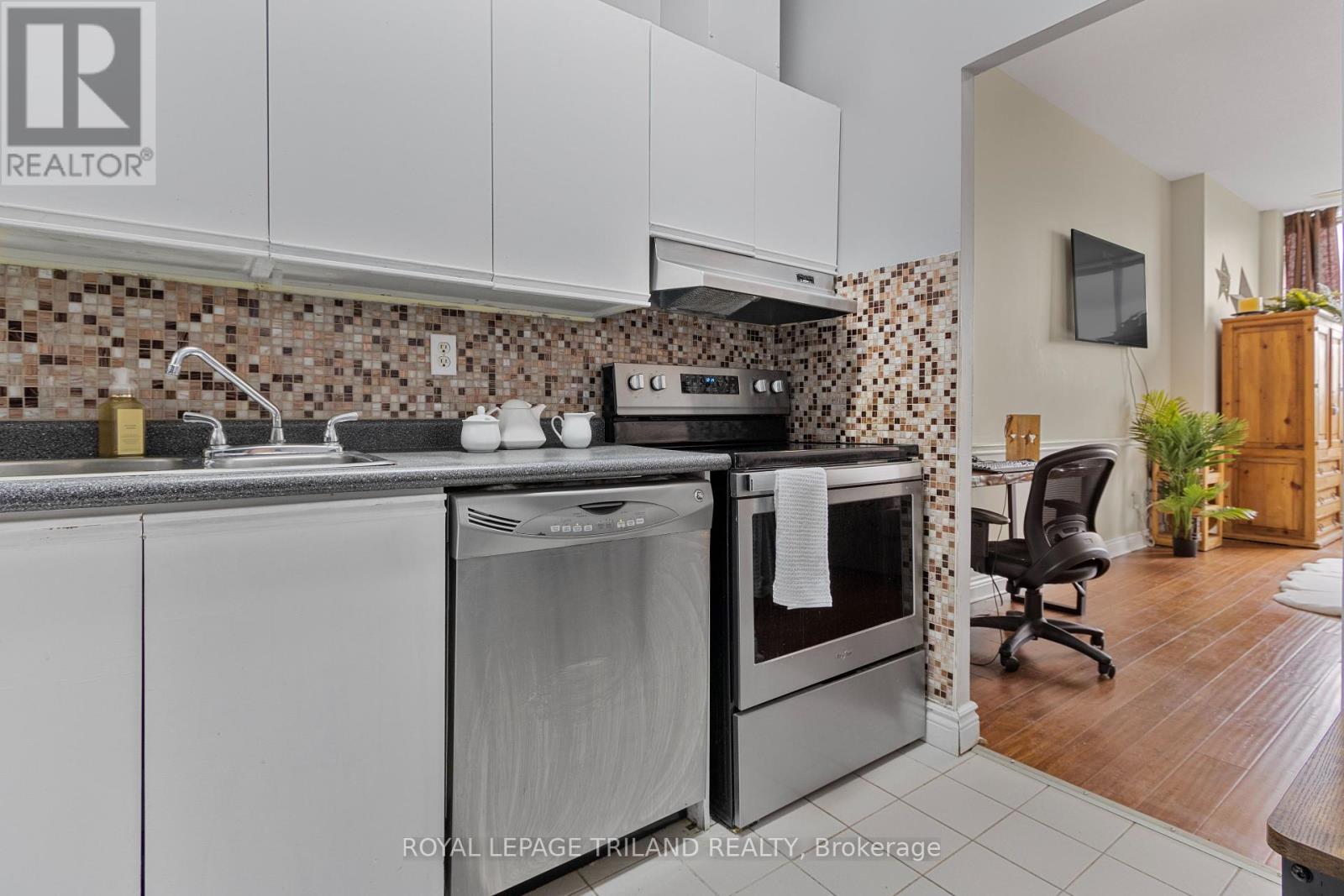 2105 - 389 Dundas Street, London East, Ontario  N6B 3L5 - Photo 20 - X12178645