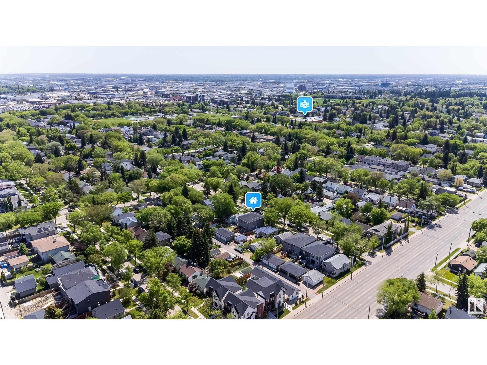 Property at 10822 66 AV NW image 2