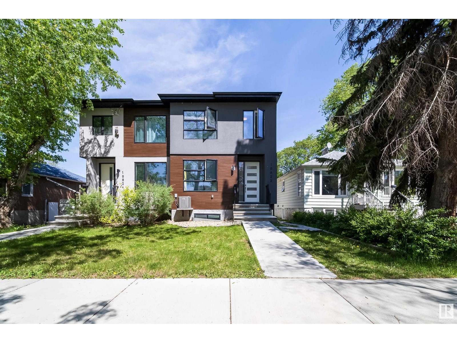Property at 10822 66 AV NW image 5