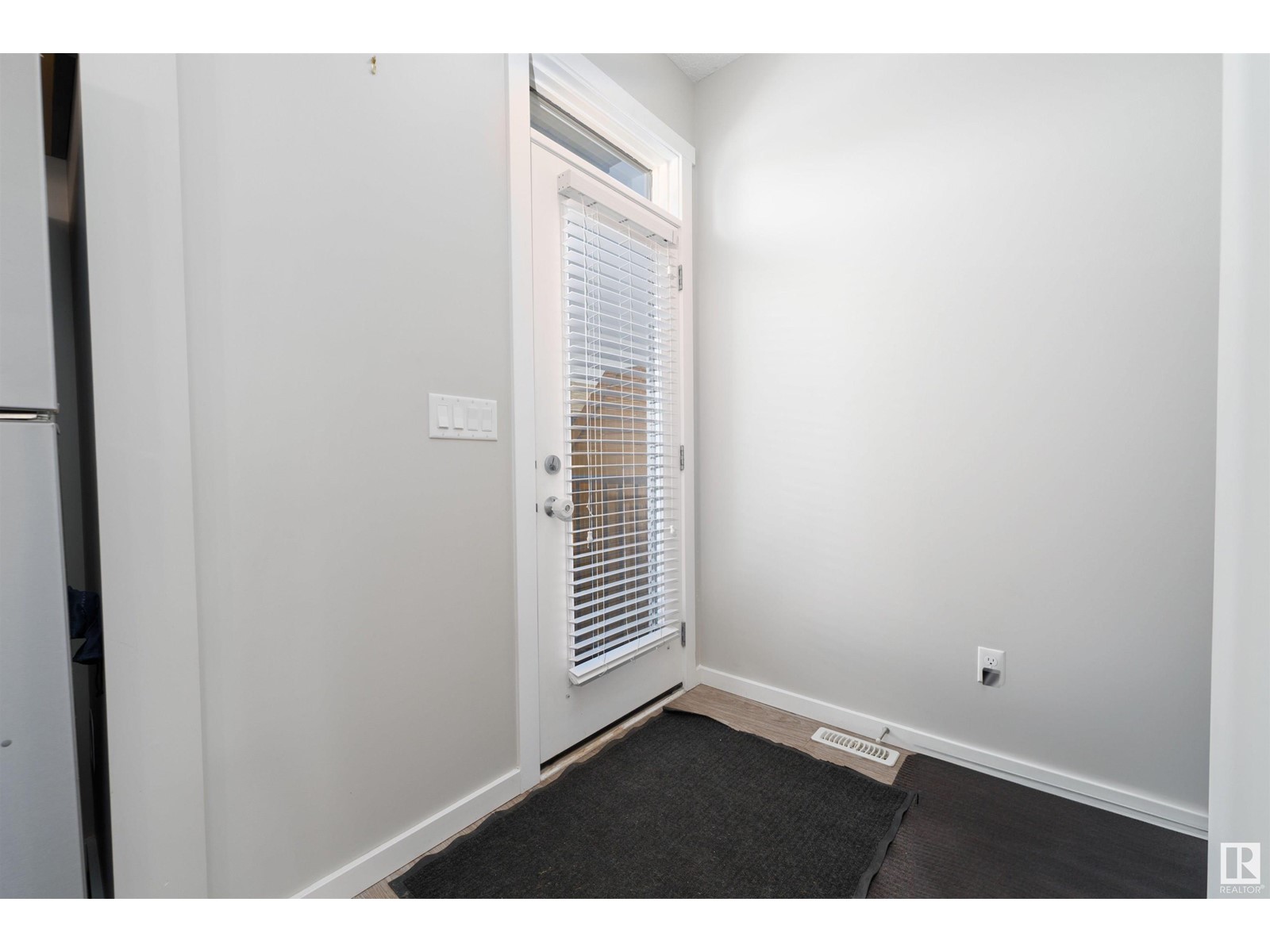 2683 Maple Wy Nw, Edmonton, Alberta  T6T 2C8 - Photo 19 - E4438842