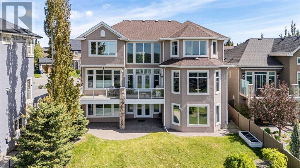 Property at 80 Cranarch Heights SE image 4