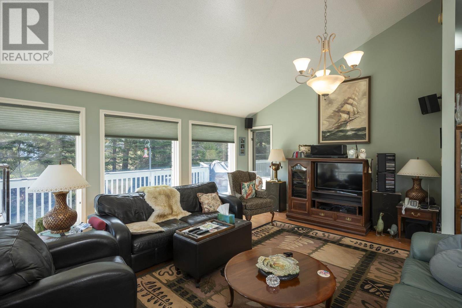 2985 Nelson Drive, Shuniah, Ontario  P7A 0W9 - Photo 25 - TB251301