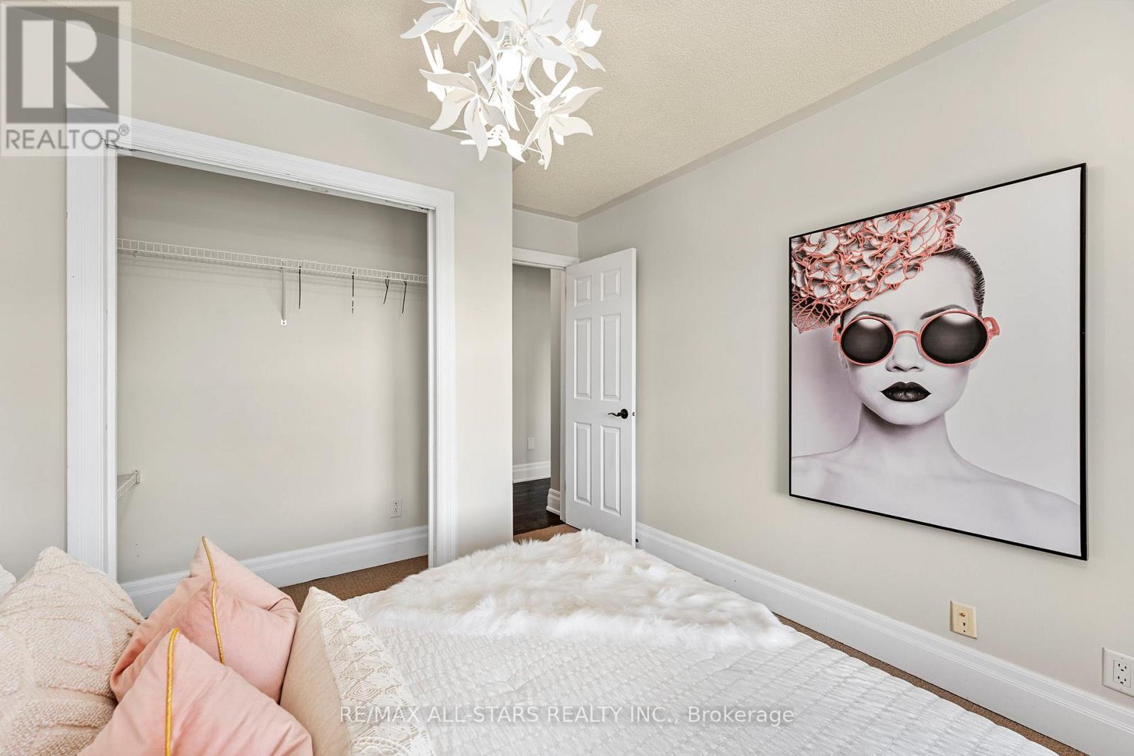 21002 Leslie Street, East Gwillimbury, Ontario  L0G 1R0 - Photo 17 - N12178313