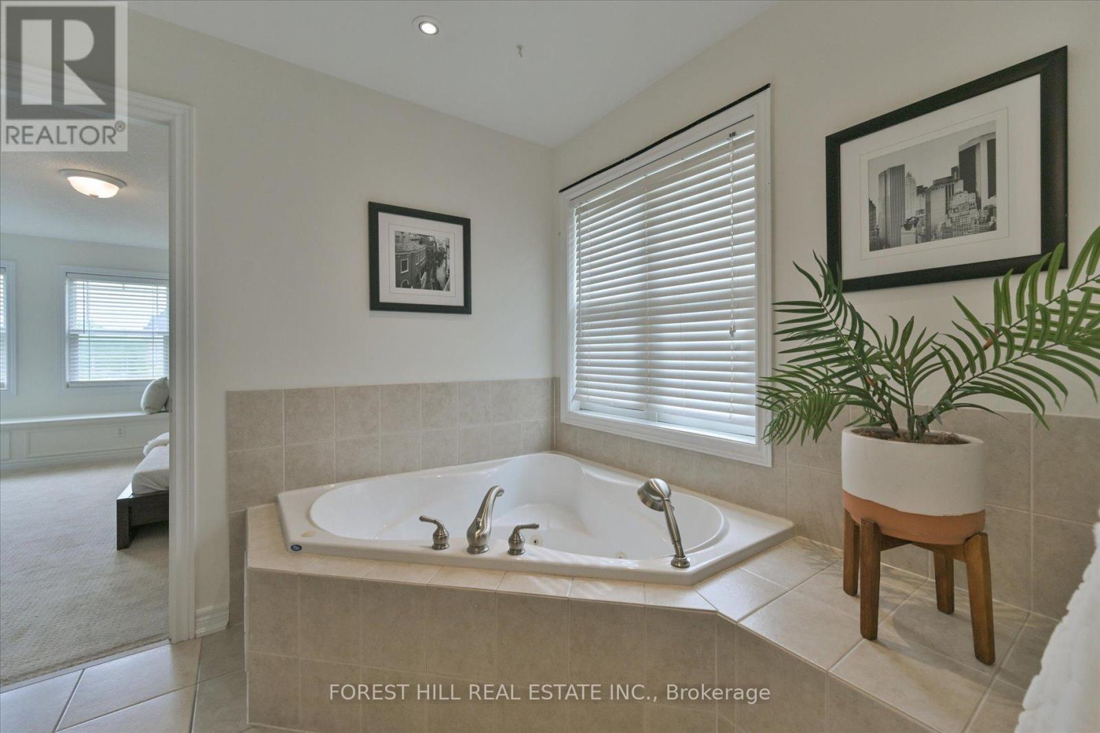 106 Bayberry Street, Whitchurch-Stouffville (Stouffville), Ontario  L4A 0E3 - Photo 24 - N12178336